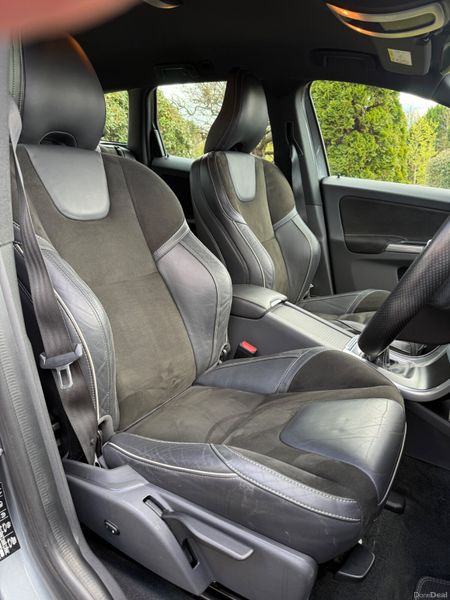 Immaculate Low Kms 171 Volvo XC60 R-Design! 385528217