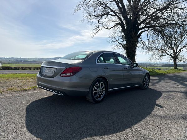 Mercedes-Benz C-Class 2016 Low Mileage 385642269