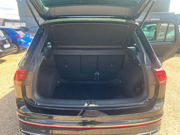 Volkswagen Tiguan R Line 385644637