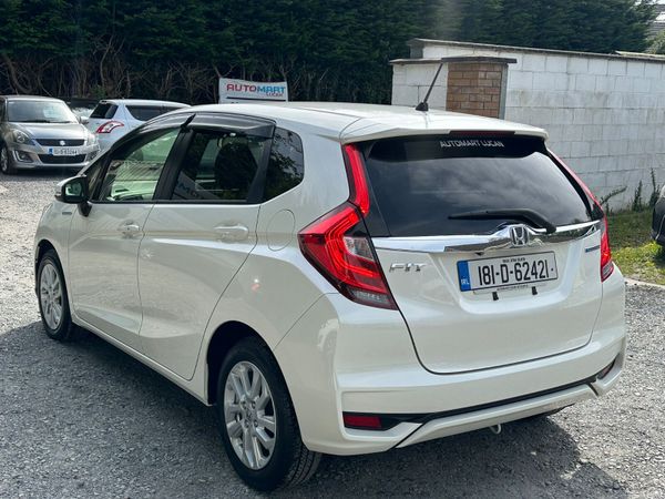 HONDA FIT 2018 77000 KM LEATHER TOPSPECS 385676417