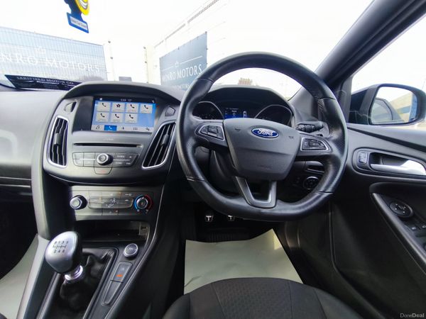 Ford Focus 2018 1.0 EcoBoost 125PS ST-Line 385603813