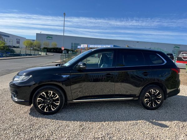 Mitsubishi Outlander 2017 hybrid 385603903