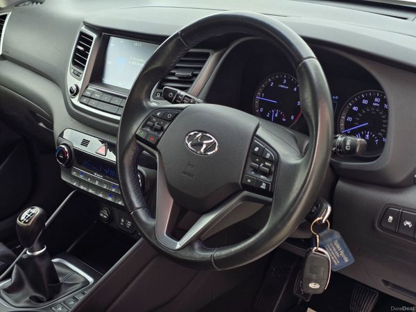 162* HYUNDAI TUCSON 1.7 CRDI SE NAV NICE SPEC 385614535