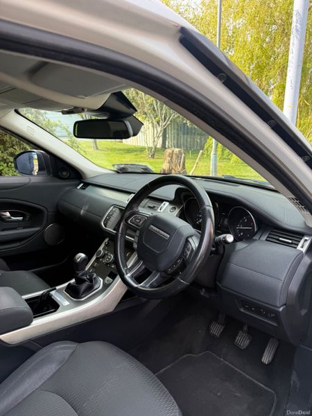 Land Rover Range Rover Evoque 2016 385620245
