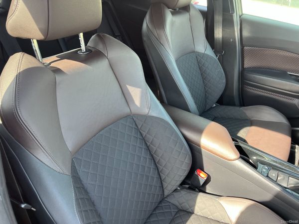 TOYOTA C-HR 2018, 1.8 HYBRID AUTO LOW KM HIGH SPEC 385742009