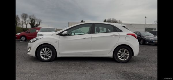 Hyundai i30 2015 1.6 diesel tax & nct 385755551