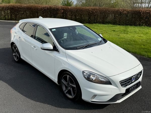 2014 Volvo V40 R-Design 385764067