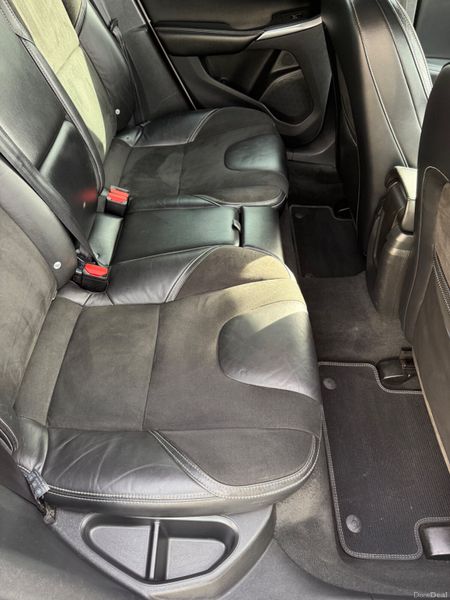 2014 Volvo V40 R-Design 385764157