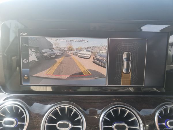 Mercedes-Benz E-Class 2018 385766109
