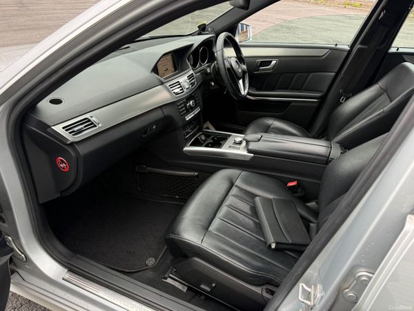 2014 Mercedes-Benz E-Class E220 CDI Elegance Sport 385702247