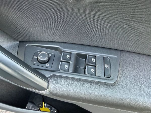 Volkswagen Tiguan 2.0 150 BHP 4 WD 385712403