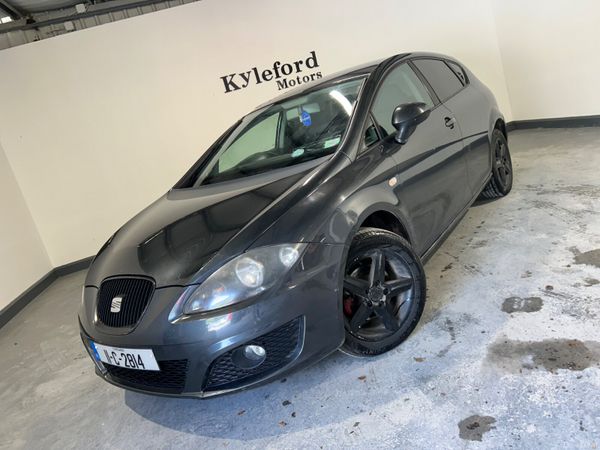 SEAT Leon 2011 385861557
