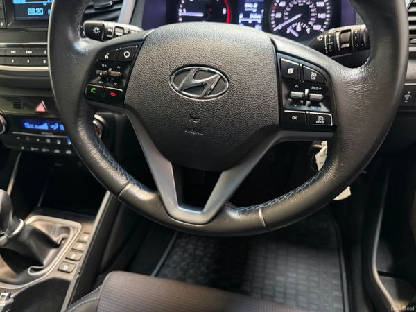 2016 HYUNDAI  TUCSON 385816541