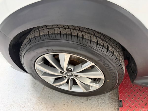 2016 HYUNDAI  TUCSON 385816545