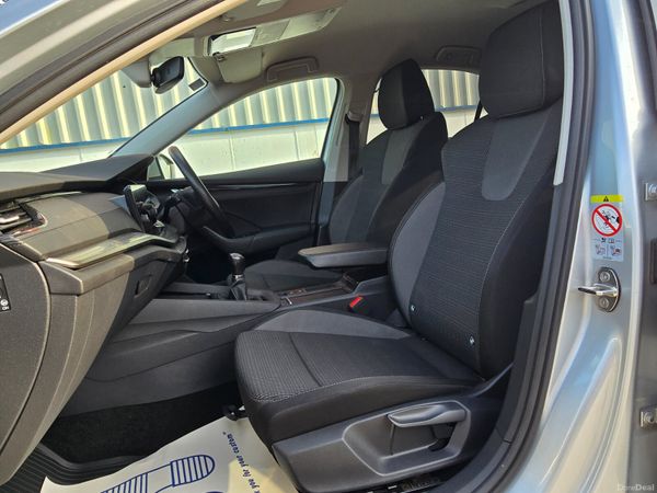 2022 SKODA OCTAVIA 2.0 TDI AMB WITH MAXTONxRS PACK 385982385