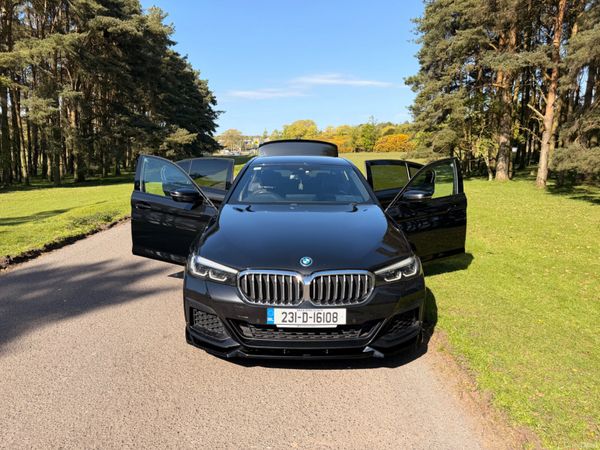 BMW 5-Series 2023 X Drive MSPORT 385990935