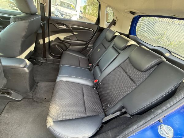 2015 Honda Fit 1.5 Hybrid Automatic,Too Specs 385901161