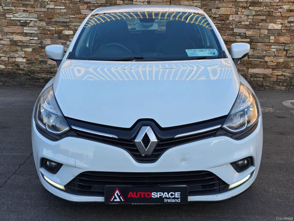 171 Renault Clio  1.1 Petrol Manual 385909009