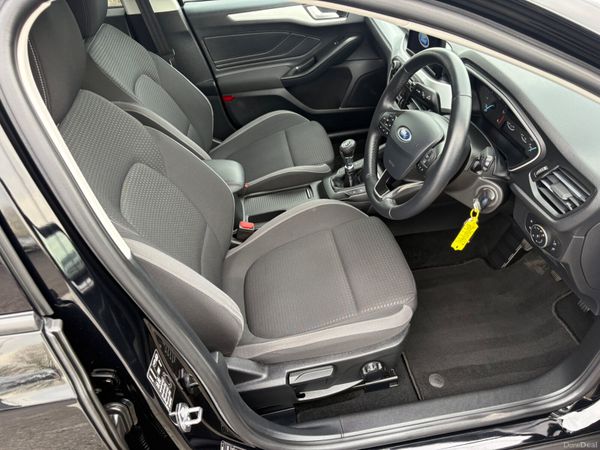 Ford Focus 385910621