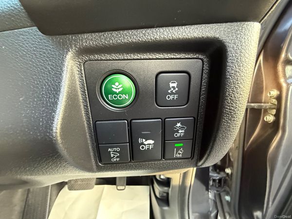 2017 Honda HR-V(VEZEL) 1.5 Hybrid Automatic 385913915