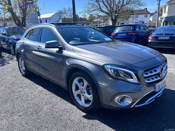 2019 MERCEDES GLA 220 PETROL PREMIUM 4 MATIC 4WD 385915575