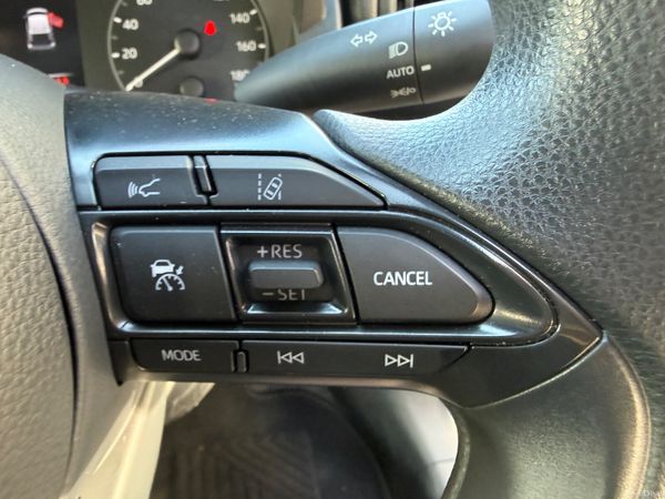 Toyota Yaris 2022 385916469