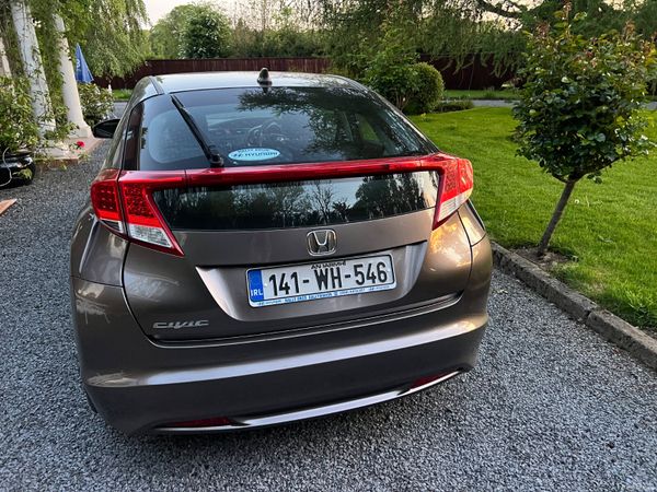 Honda Civic 2014 1.6 I-DTEC SE 385925211