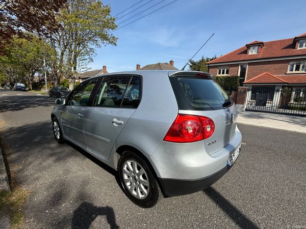 ✅ New: NCT. Car-play. 4k reverse camera. 200Km 385926271