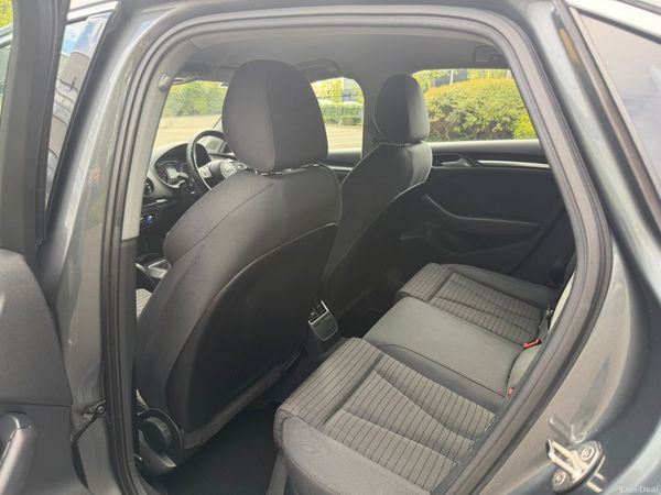 Audi A3 1.6 TDI Sport 385932961