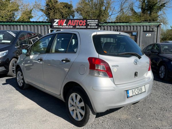 2011  Toyota Yaris  1.0 385937109