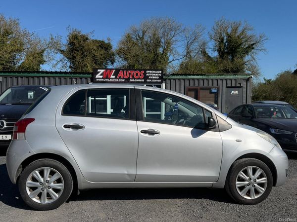 2011  Toyota Yaris  1.0 385937111