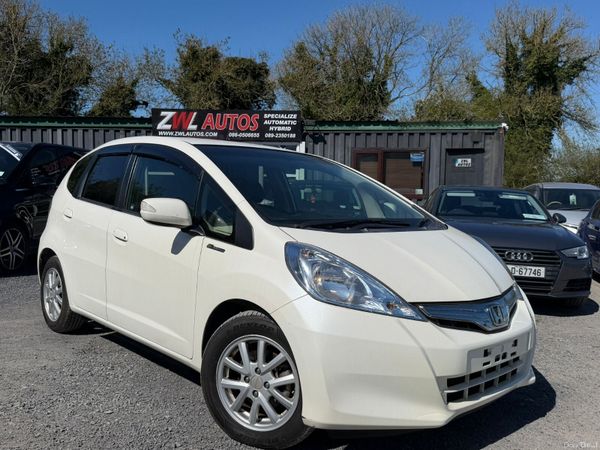 12 Honda Fit  Hybrid 1.3 385937263