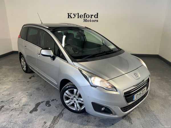 Peugeot 5008 2017 386079069