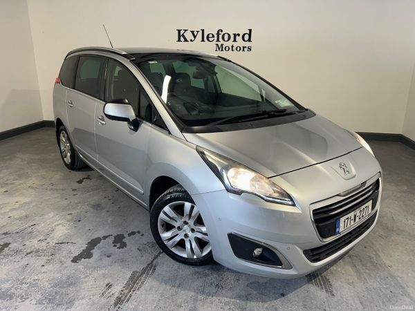 Peugeot 5008 2017 386079073