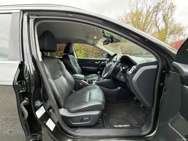 Nissan Qashqai 2015 DCI  SVE LOW Mileage 386079009