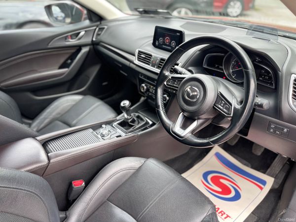 18 Mazda 3 2.2 Skyactiv-D GT Sport 386095761