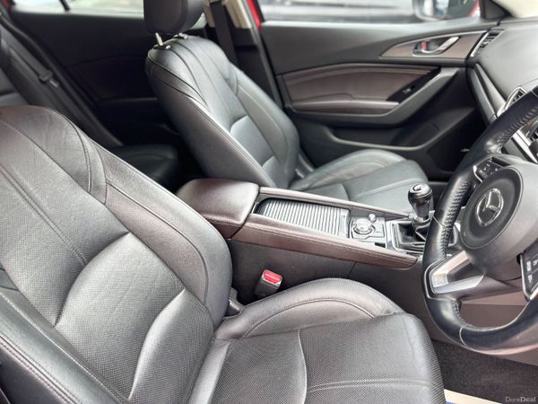 18 Mazda 3 2.2 Skyactiv-D GT Sport 386095763