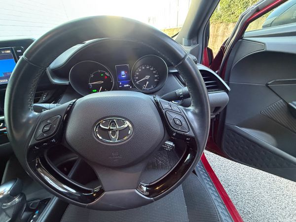 2018 Toyota C-HR 1.8 Hybrid Automatic,CarPlay 386012359