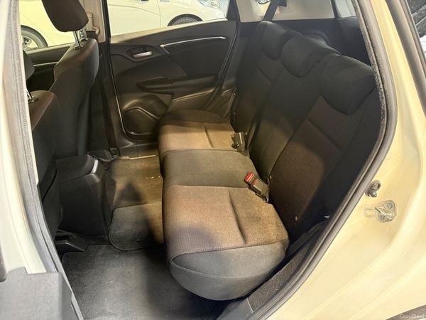 2015 Honda Fit  1.5 Hybrid Automatic,CarPlay 386142273