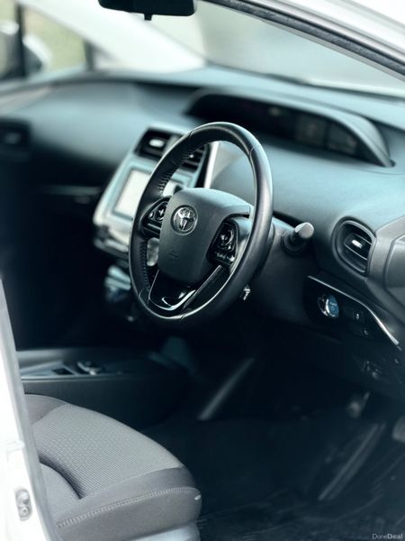 Toyota Prius 2021 386143729