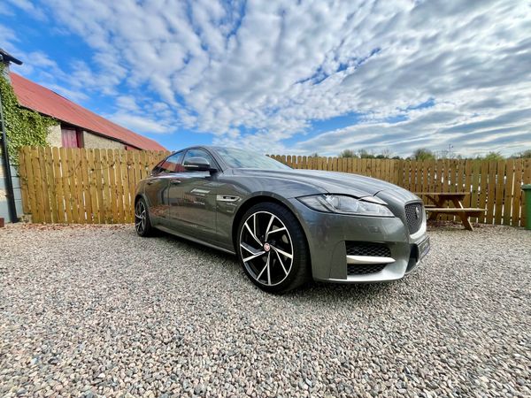 Jaguar XF 2018 386144461