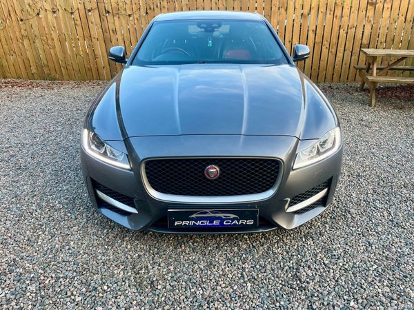 Jaguar XF 2018 386144433