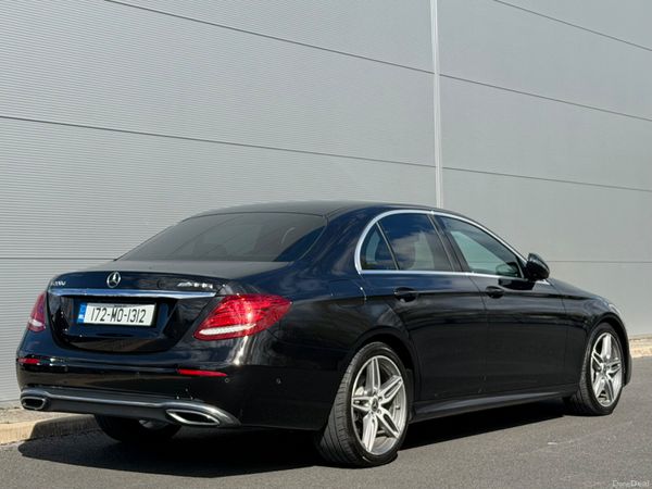 Mercedes-Benz E220d AMG 386178563