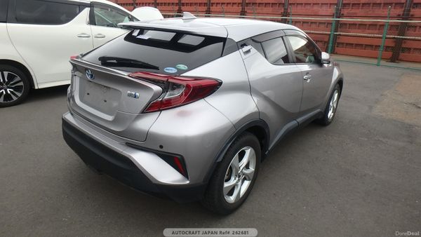 2018 CH-R Automatic Coming soon only 55k km! 386184525