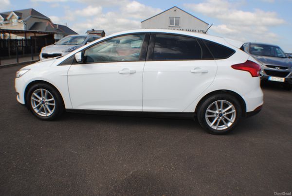 Ford Focus 2018 386190721