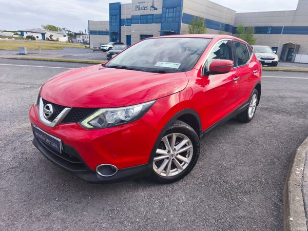 Nissan Qashqai 2015 1.2 PET SV, low Km only 141k 386117979