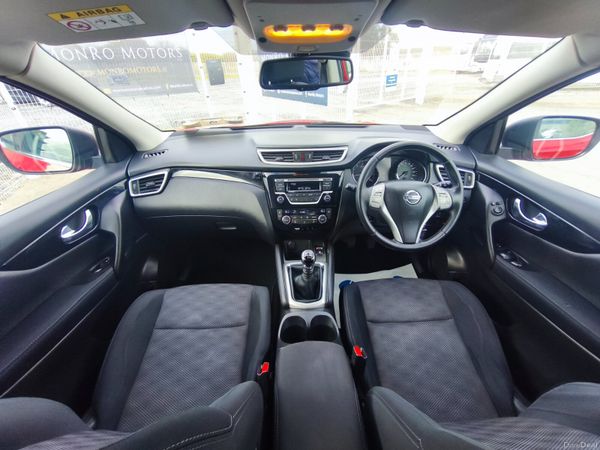 Nissan Qashqai 2015 1.2 PET SV, low Km only 141k 386118011