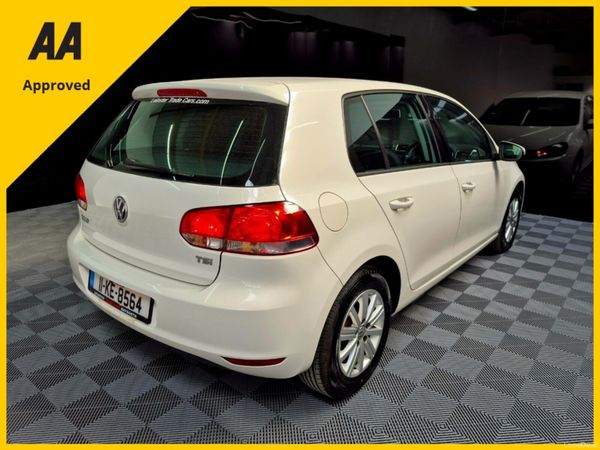 2011 Volkswagen Golf (54,000KM's+Highline+Android) 386125163