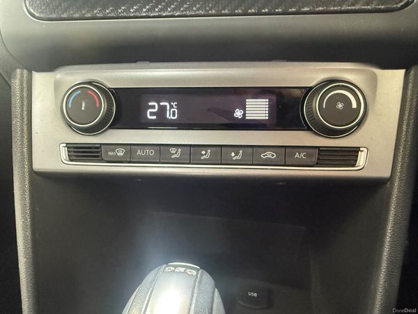 2015 Volkswagen Polo 1.2 Automatic,Petrol 386138235