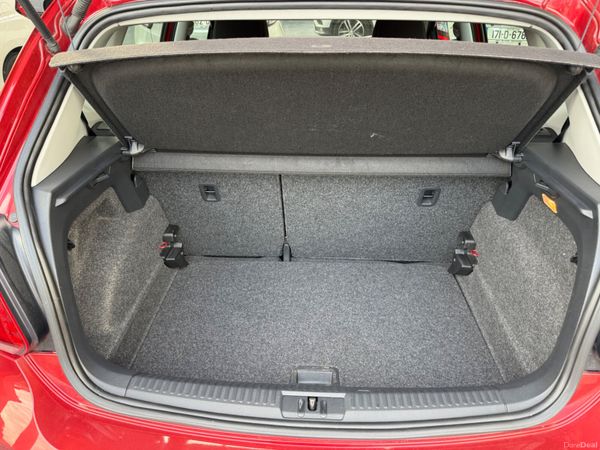 2015 Volkswagen Polo 1.2 Automatic,Petrol 386138239